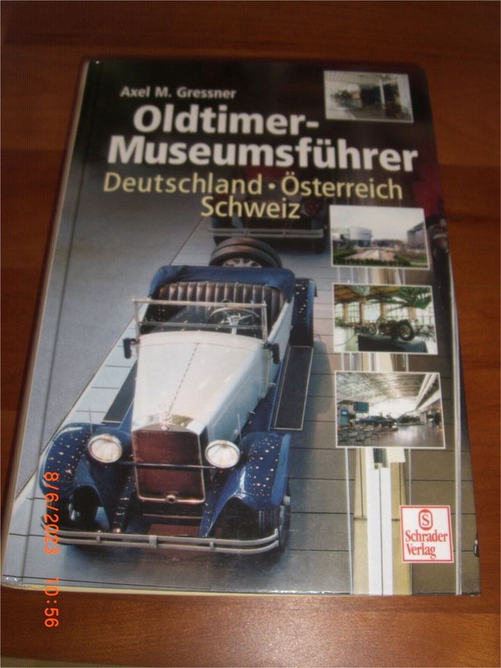 gebundenes Buch, Oldtimer - Museumsführer, BRD - AUT - CH in Landshut