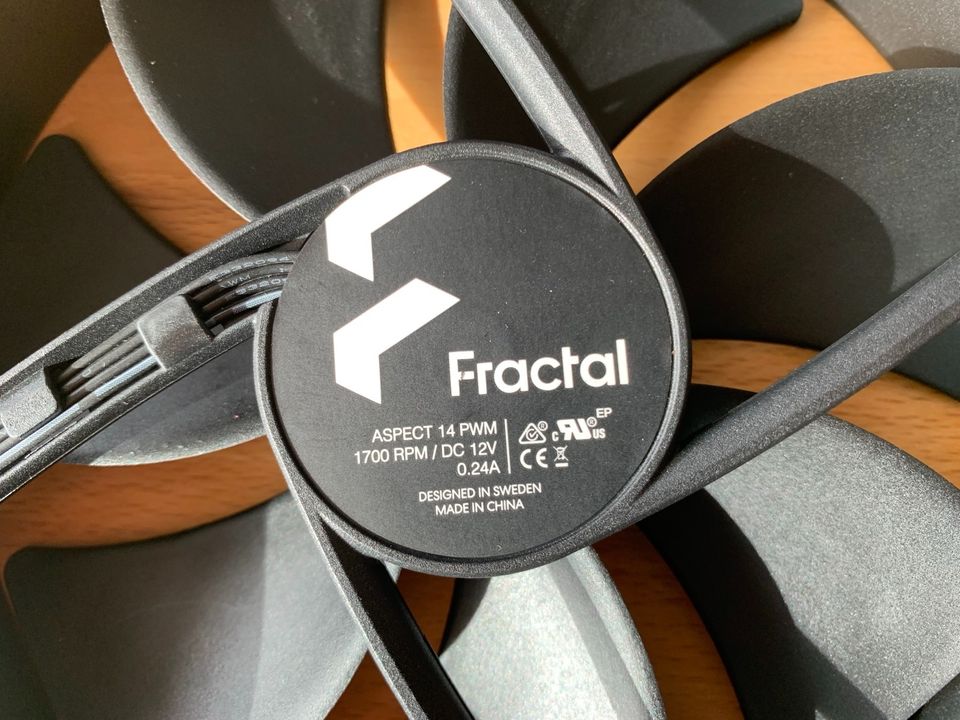 2 x Fractal Design Aspect 14 PWM Gehäuselüfter in Einhausen