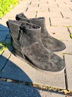 Ugg Australia Stiefelette Gefüttert Neuwertig 42 Nordrhein-Westfalen - Marl Vorschau