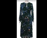 Wunderschönes, weibliches Massimo Dutti Kleid Köln - Nippes Vorschau
