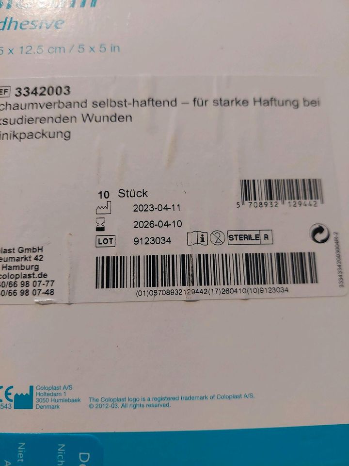 10 Stück Biatain Adhesive 12.5x 12.5 in Duisburg