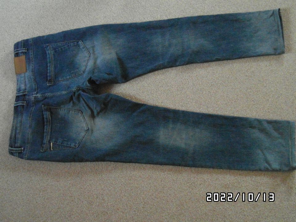 Haileys Jeans Gr.32/30 in Pöhl