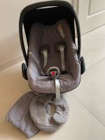 Maxi Cosi Babyschale Pebble mit Neugeborenen Einsatz Wandsbek - Hamburg Sasel Vorschau