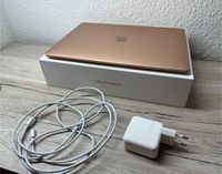 MacBook Air M1 (2020) 13,3“ Gold + Notebooktaschen u. Schutzhülle Thüringen - Drei Gleichen Vorschau