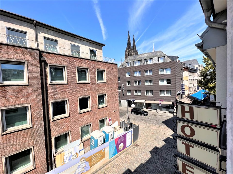 Attraktives Hotel mit 11 Zimmern im Herzen der Kölner Altstadt in Köln