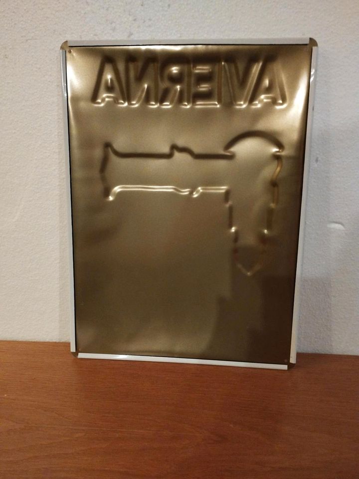 Averna Blechschild 29x39cm in Haßfurt