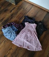 Kleines Kleiderpaket Größe 134 für Mädchen Bayern - Aurach Vorschau