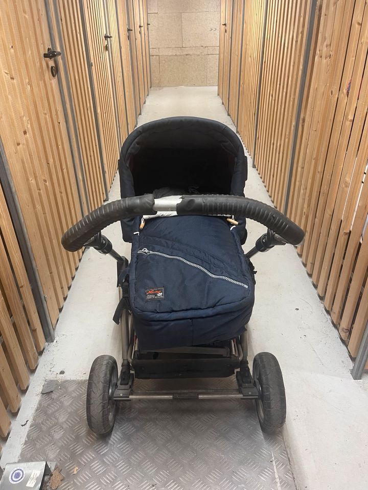 Hartan Kinderwagen in Hamburg