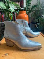 Paul Green Cowboy Stiefeletten Gr.40,5 Silber NEUw München - Au-Haidhausen Vorschau