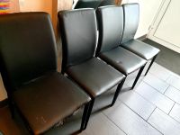 4 Stühle Wohnzimmer / Esszimmer Kunstleder schwarz gepolstert Nordrhein-Westfalen - Goch Vorschau