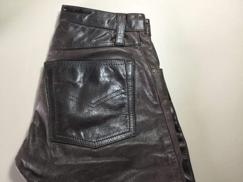 Lederhose Bikerhose Gr. 27 / Gr. 34 in Marsberg