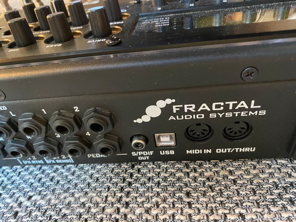 Fractal Audio AX8 Amp Modeller und Multieffekt in Theilheim