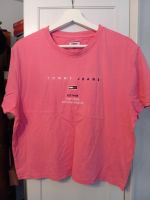 ⭐ Original Tommy Hilfiger T-Shirt⭐ Größe L Rheinland-Pfalz - Altenbamberg Vorschau