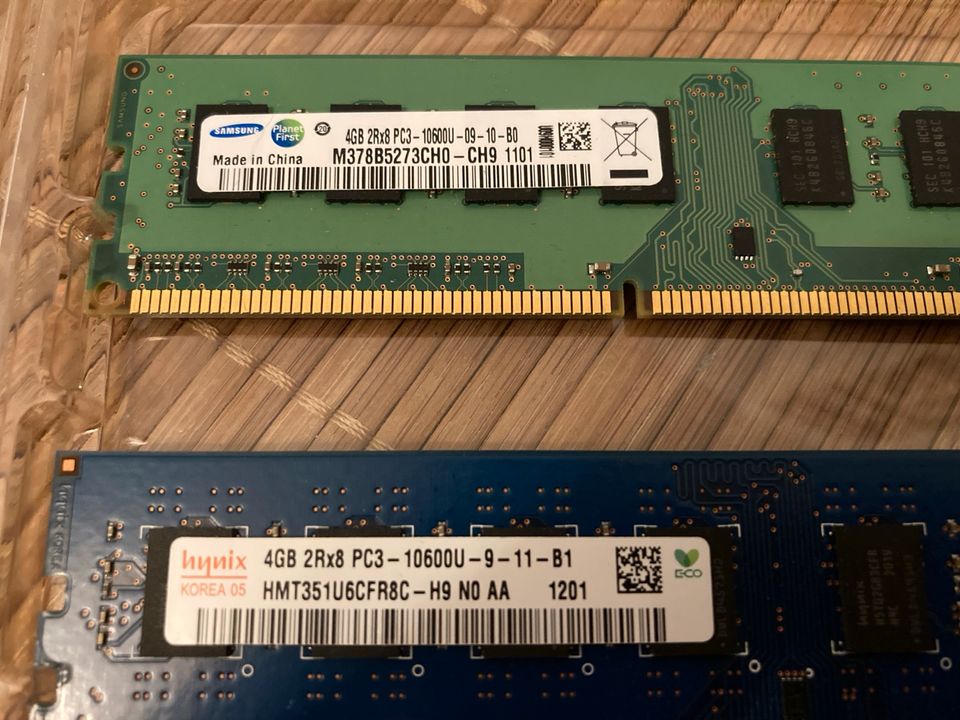 Arbeitsspeicher 8GB DDR3 PC3-10600U in Freiburg im Breisgau