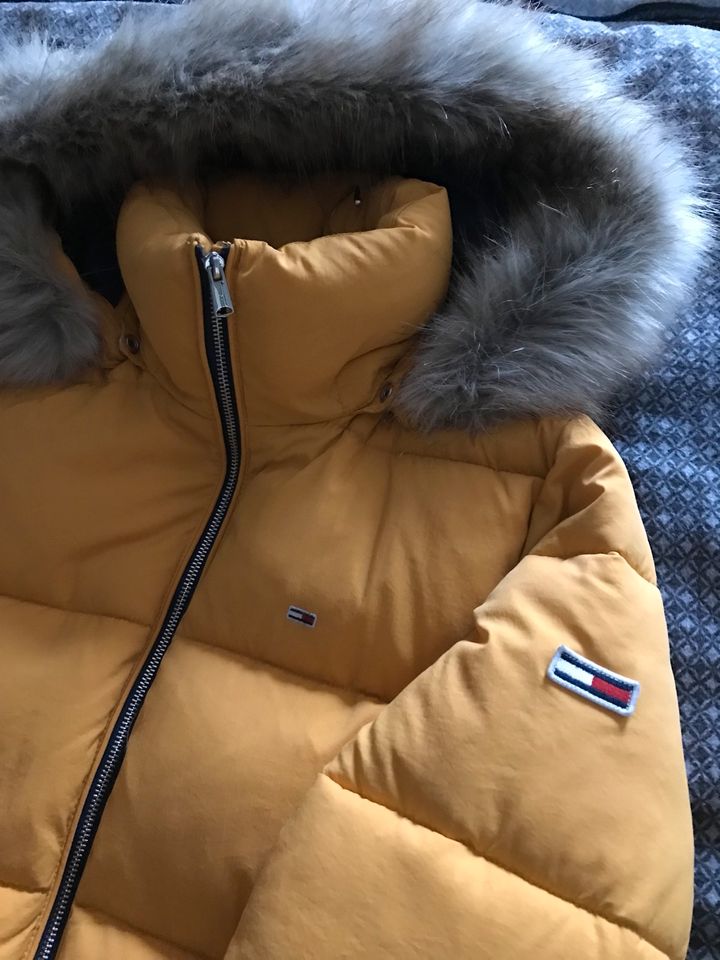 Tommy Hilfiger Winterjacke Gr.S in Dortmund