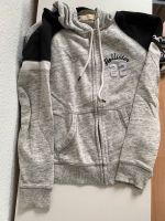 Hollister Sweatshirtjacke Köln - Nippes Vorschau