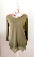 Langarmshirt mit Spitze Gr. L 40 NEU Berlin - Spandau Vorschau
