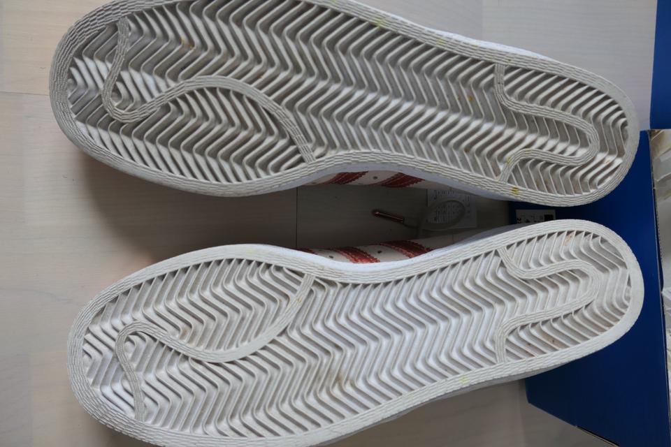 Adidas Superstar 80s Metal Toe Sneaker 42 2 3 beige rose gold in West Unterliederbach kleinanzeigen