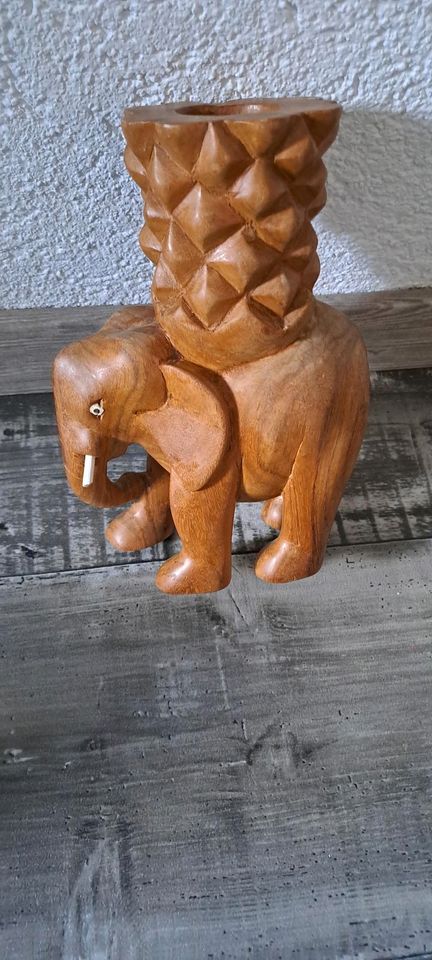 Deko Elefant sus Holz in Aurich