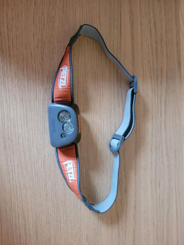 Petzl Stirnlampe in Karlshuld