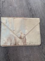 Mugler Clutch aus Leder-Gold neu Niedersachsen - Stade Vorschau