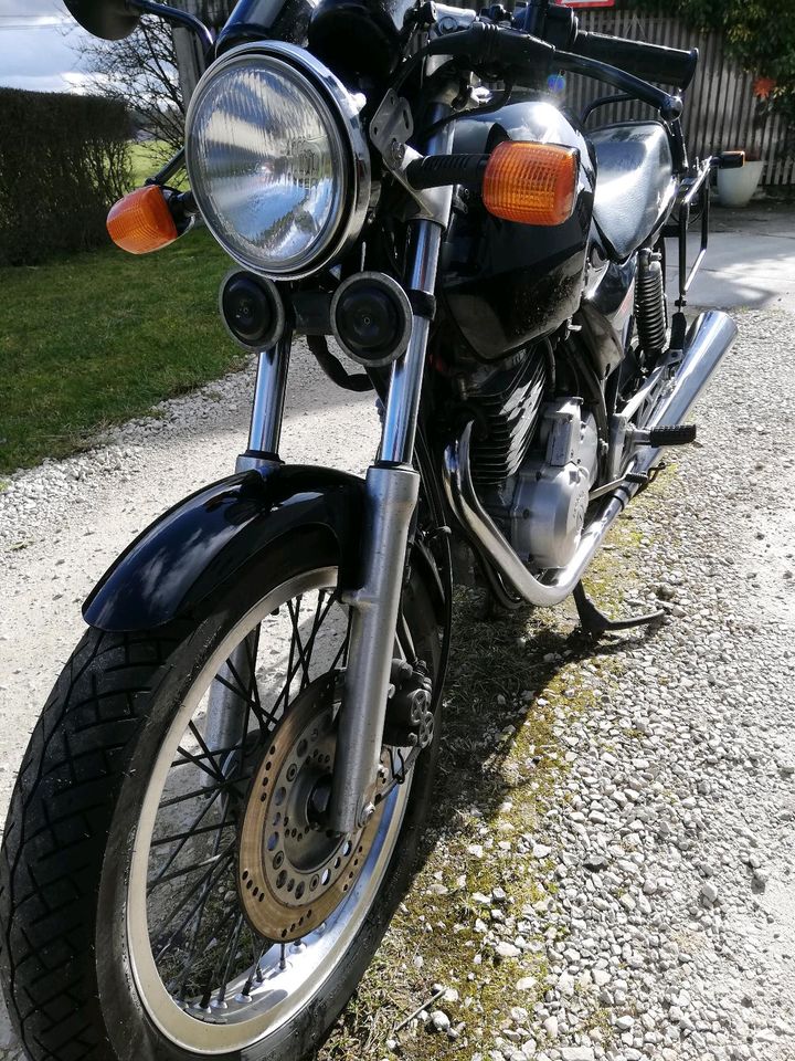 Honda XBR 500 TÜV neu, SPEICHENRÄDER, ähnlich GB 500 in Bad Schussenried