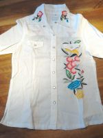 Weiße Kurzarm Sommer-Bluse Gr.16 bunte Blumen-Stickerei NEU Bayern - Brannenburg Vorschau