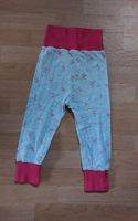 Super süße Handmade Pumphose Hose grau pink etwa 92/98 Sachsen - Plauen Vorschau