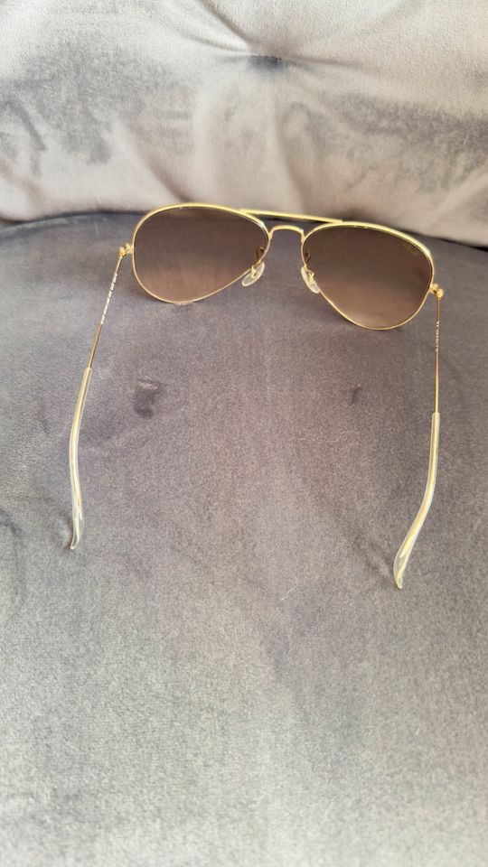 Ray Ban Sonnenbrille aviator in Bad Krozingen