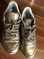 Verkaufe gebrauchten Sportschuh der Marke Reebok Niedersachsen - Rinteln Vorschau