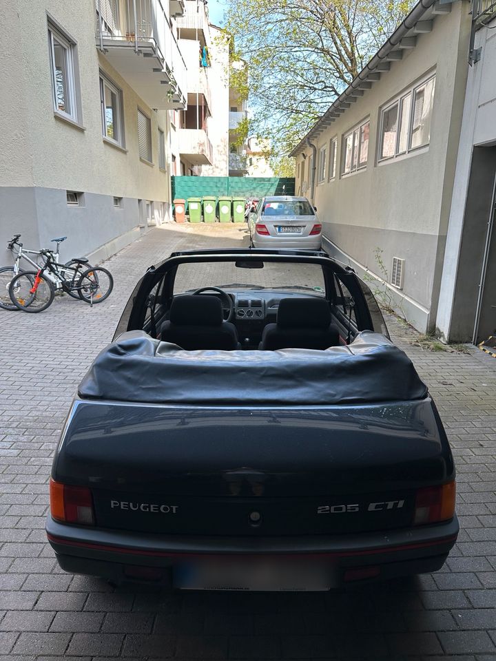 Peugeot 205 CTI Cabriolet in Stuttgart