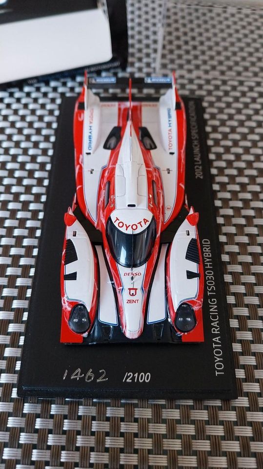 Toyota Racing TS030 Hybrid Launch Version 2012 LMP1 1:43 Spark in Walluf