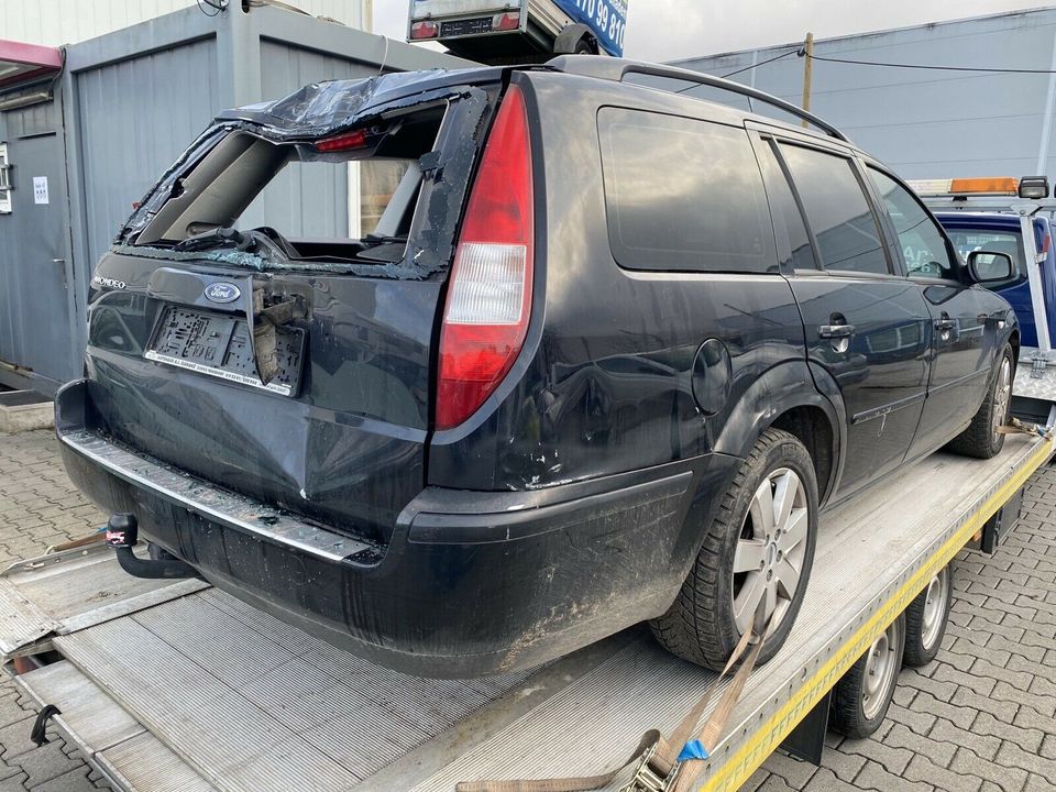 Suche Ford Mondeo Streetka Fiesta Fusion Ka zum zerlegen Auto tei in Köln