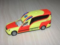 Herpa 046275 MB Ambulanz Binz A 2003 Rett Bull Hessen - Fulda Vorschau