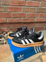 Adidas Samba XLG – Größe 38 – Sehr guter Zustand Berlin - Pankow Vorschau
