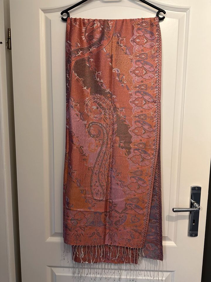Wunderschöner Schal, Pashmina Style, aus Dubai Rosé in Kaltenkirchen