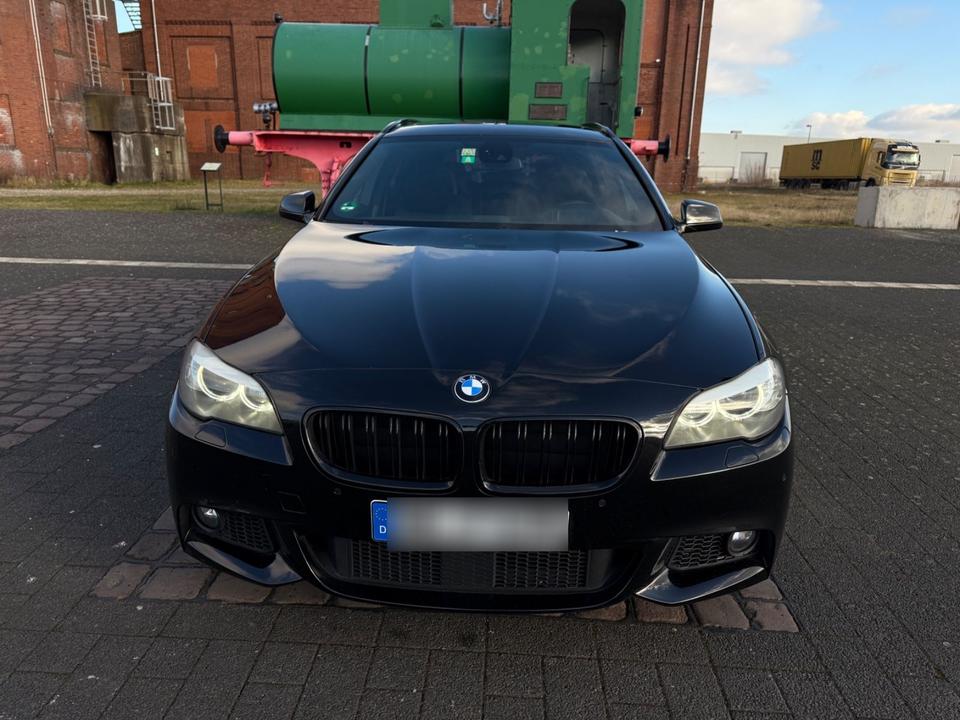 BMW 535d Touring - Top gepflegt - Voll ausgestattet in Bremen