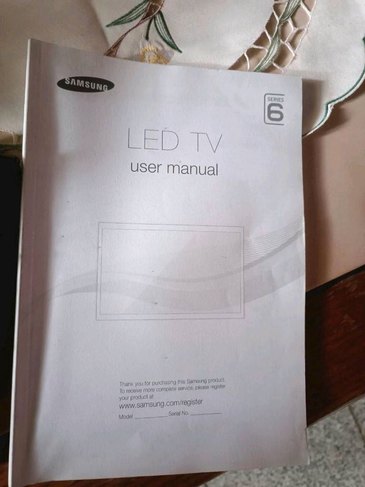 Samsung 46 Zoll LED smart TV Modell UE46F in Kleinblittersdorf