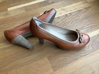 Pumps Caprice Gr. 39 Leder Braun High Heels Hamburg-Mitte - Hamburg Hamm Vorschau