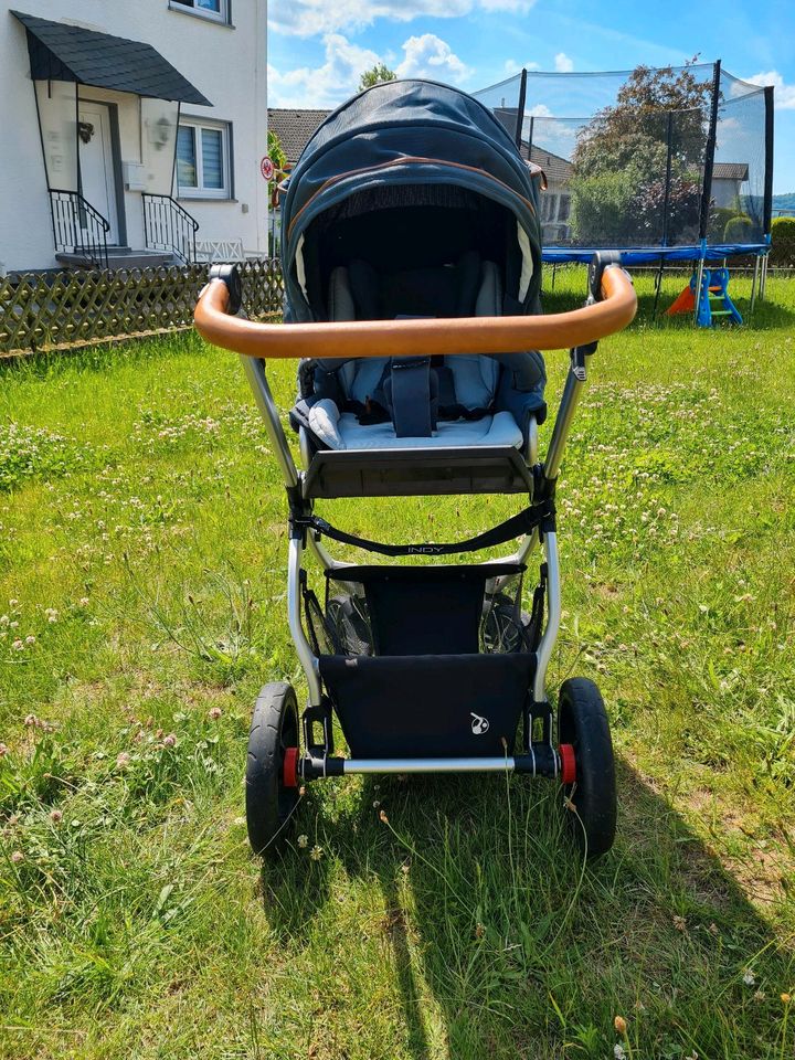 Kinderwagen 3 in 1 in Schlüchtern