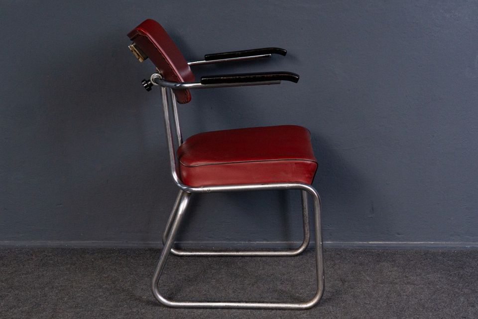 Freischwinger Design Stuhl Sessel Hocker Tisch Vintage MÖBLINGER in Berlin