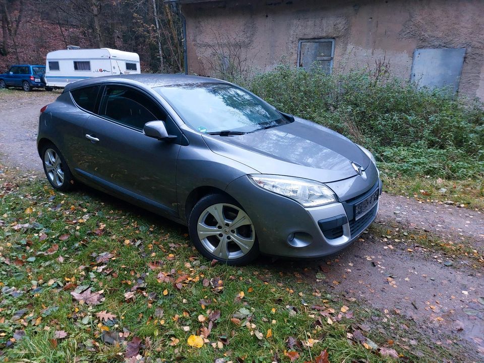 Renault Megane 3 Coupe in Langenweißbach