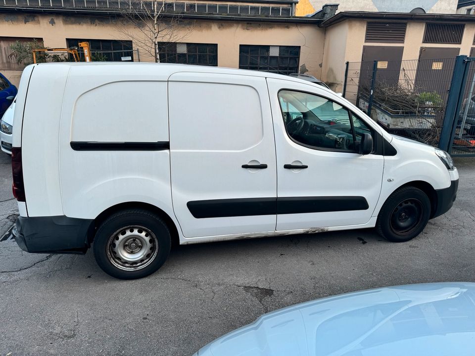 Citroen Berlingo L2 1.6HDI*Kasten*Automatik*Euro5*Facelift*Unfall in Dortmund