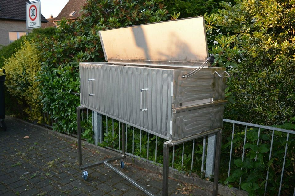 GROSSE SPANFERKELGRILL XXXL 1500 x 500 x 400, LAMMGRILL, , EDELST in Bielefeld