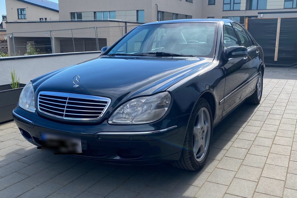 Mercedes Benz W 220  S 320 in Salzgitter