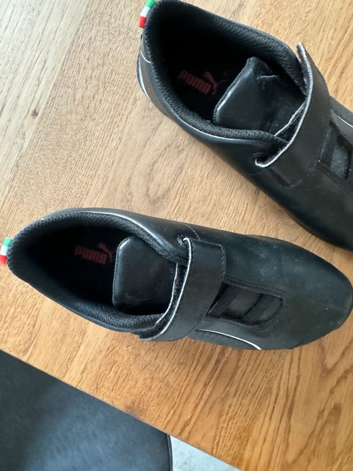 NEU Markenschuhe Kinder in Gaggenau