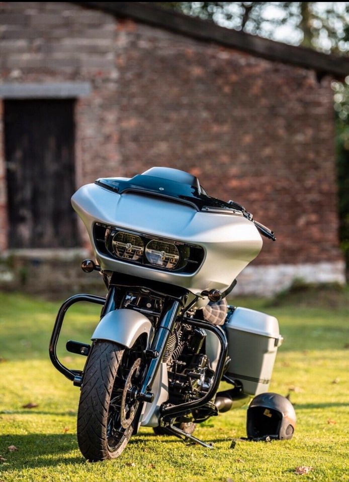 Harley Davidson Road Glide Special 2020 in Donaustauf