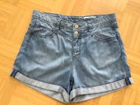Leichte highwaist Jeans-Shorts von edc in 26 fast neu! Baden-Württemberg - Langenau Vorschau