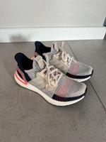 Adidas Ultra Boost in Größe 38 ⅔ in cloud white/active red Niedersachsen - Ebstorf Vorschau