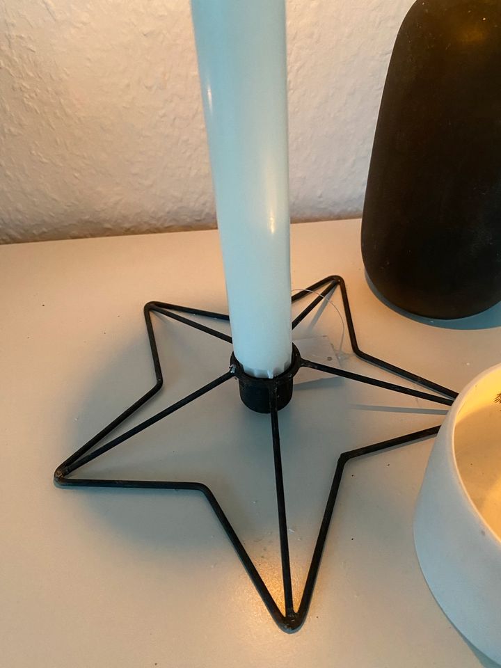 Weihnacht Deko Set schwarz weiß Stern und Teelichthalter Zapfen in Eckernförde